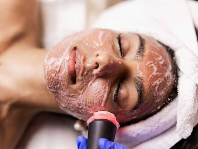 Oxygeneo Trio-Fusion Facial